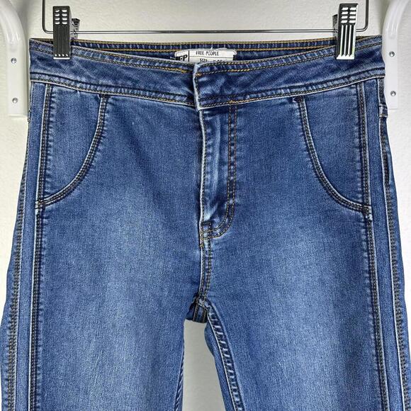 Size W25 Womens Free People Blue Wash Skinny Jeans Stretched Denim - Picture 2 of 5
